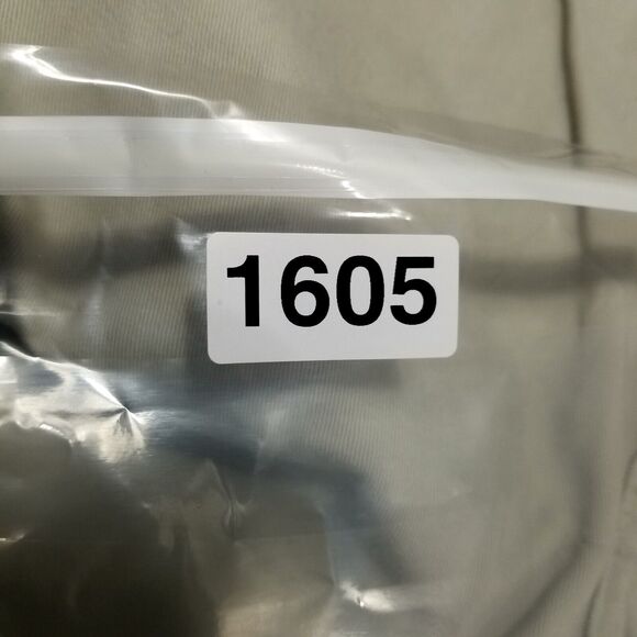 Calvin Klein Jeans Mens 38×30 Silver Easy Fit Flat front Straight - Picture 12 of 14